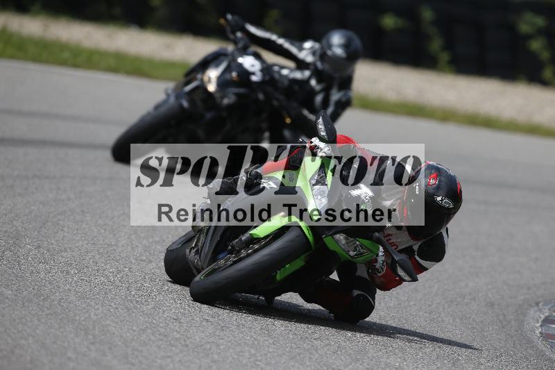 /Archiv-2024/29 12.06.2024 MOTO.CH Track Day ADR/Gruppe blau/Team